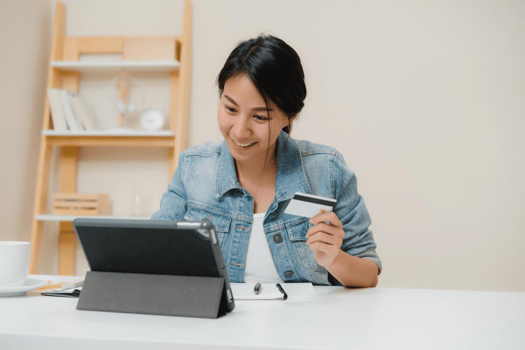 Top 7 E-Commerce WordPress Themes Tailored for Singaporean Businesses in 2023