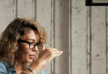 Double Your Conversions with Explainer Videos: The Ultimate Guide Double Your Conversions with Explainer Videos: The Ultimate Guide